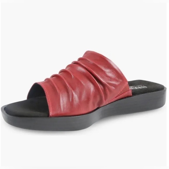 Munro Kala Slide Sandal - Red Leather - size 6 - Picture 3 of 15